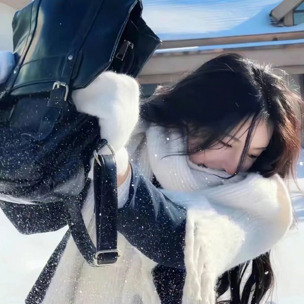 飞翔吧！战机少女